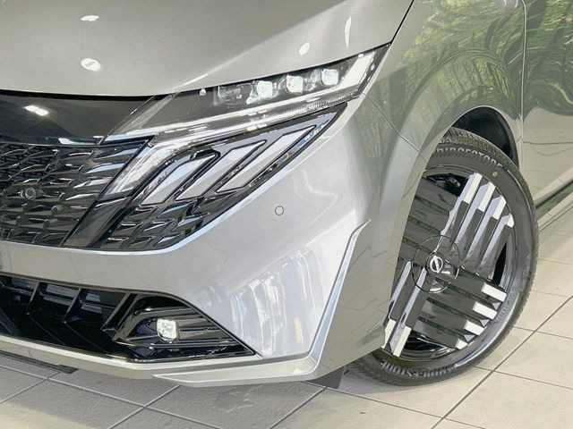 �yLED�w�b�h���C�g�z���V����ԑ��s�����ǍD�Ȏ��E���m�ۂ����S���ĉ^�]�ł��鍂�P�xLED�w�b�h���C�g�𑕔�!�_�����x�������A����d�͂��}�����Ă��܂��B