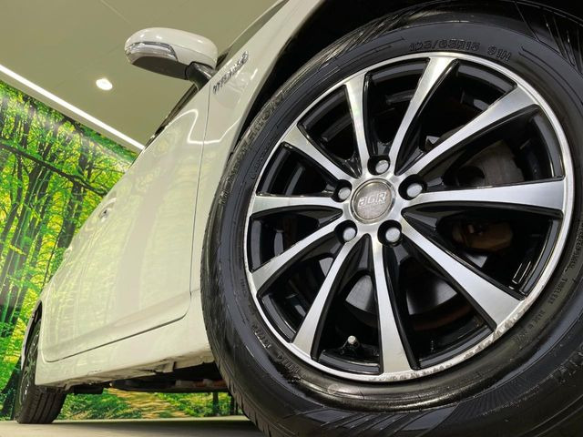 �y15�C���`�A���~�z�C�[���z�O�ςɃ}�b�`�����A���~�z�C�[���𑕒����Ă���܂��B�e��A���~�z�C�[����A�X�^�b�h���X�^�C�����戵�����Ă���܂��B���񂲑��k����������