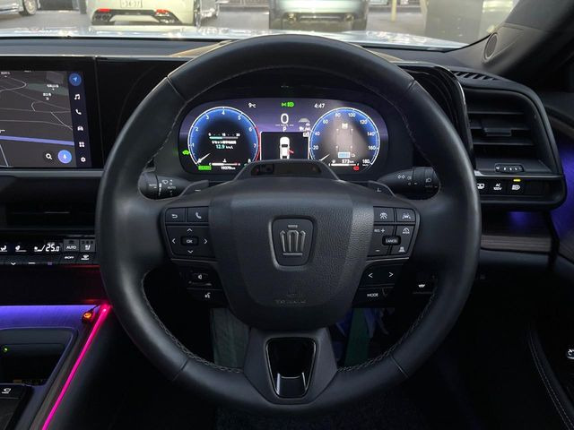 �y�����v�����X�e�A�����O�z�㎿�Ȋv���g�p���邱�ƂŁA��ɂ����������݂ƂĂ��^�]���₷���n���h���ł���