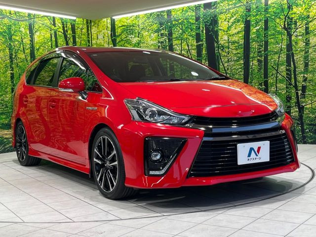 高透明度のガラス皮膜で撥水はもちろん、上質なツヤ・光沢を実現。紫外線や酸性雨から大切な愛車を保護し、色あせ・劣化を防止。「弾スプラッシュコート」、「弾プリミッサコート」からお選びいただけます。