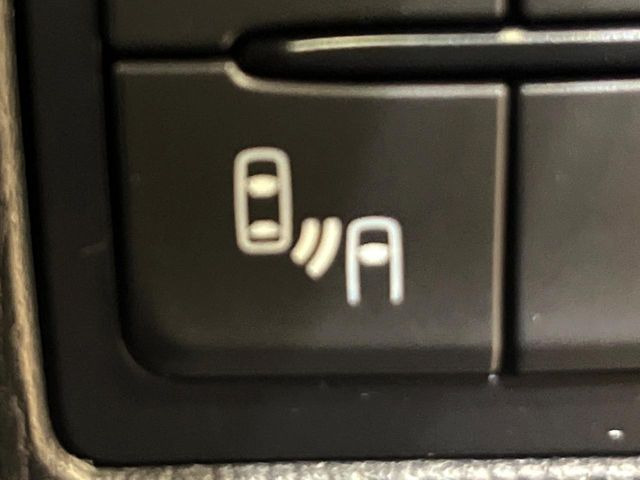 �y�u���C���h�X�|�b�g���j�^�����O�z���s���A�h�A�~���[�̎��p�ɂȂ�₷���ӏ��Ɍ㑱�Ԃ��ڋ߂���ƃT�C�h�~���[�t�߂Ɍx����\���A�h���C�o�[�ɒ��ӊ��N�����Ă���܂��B