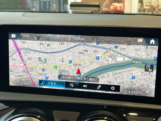 �������i�r:��̊��̂���i�r�́A����������ԓ������o���Ă���܂��B�I�[�f�B�I�@�\���[�����Ă���܂��̂ŁA�^�]�����y���߂܂���