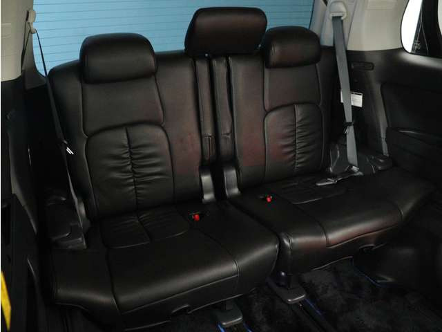 �T�[�h�V�[�g���L�X�Ƃ�����Ԃ����p�ӂ��Ă���܂�!�V�[�g�A�����W�ɂāA���K�X�y�[�X����邱�Ƃ��\�ƂȂ��Ă���܂�!�A�����W�p�^�[�����L�x�ŁA�l�X�ȃV�[���ɂ����p���������܂�!