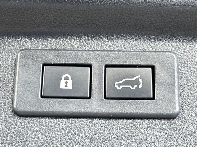 �y�p���[�o�b�N�h�A�z�X�}�[�g�L�[��^�]�Ȃ̃{�^�������������Ń��A�Q�[�g�������ŊJ���܂�!�ו��������Ă��鎞��A�����ʒu�ɂ���o�b�N�h�A��߂�ۂɕ֗��ȋ@�\�ł���