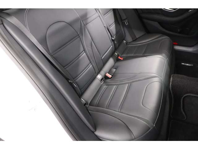 �y���y���C�I�t�@�N�g���[�Z���^�[�z�A���Ԑ��H��n�����J�j�b�N�̂ق��A �T�[�r�X�X�^�b�t���ݐЂ��v���ɂ�����ꂪ�\�ł��B�Z�[�t�e�B���[�_�[�ɂĂ��q�l�̂�����܂Ńs�b�N�A�b�v�T�[�r�X���s���Ă���܂��B