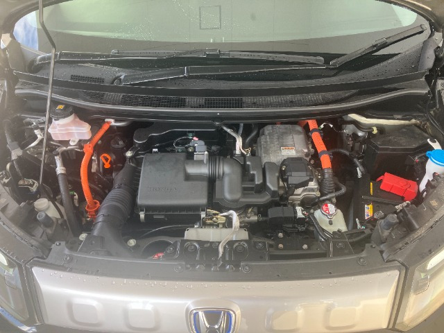 フリード1.5 e:HEV クロスター