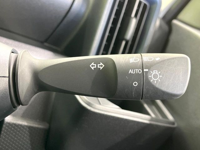 �y�I�[�g���C�g�z����̖��邳�ɉ����Ď����Ńw�b�h���C�g�̓_���E�������ł���@�\�ł�!���C�g�̕t���Y��E�����Y��Ȃǂ������Ȃ�A�J�̓���[���̑��s�����S!�g���l���ʉߎ����֗��ł��ˁ�