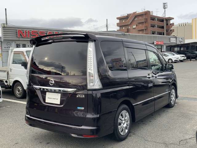 セレナ2.0 ハイウェイスター S-HYBRID Vエアロモード