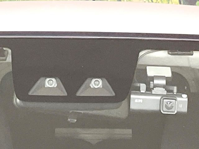 �y�X�}�[�g�A�V�X�g�z���s���ɑO���̎ԗ�����F�����A�Փ˂������Ȏ��͌x��ƃu���[�L�ŏՓˉ���Ɣ�Q�y�����A�V�X�g�B�����S�Ƀh���C�u�����y���݂��������܂��B