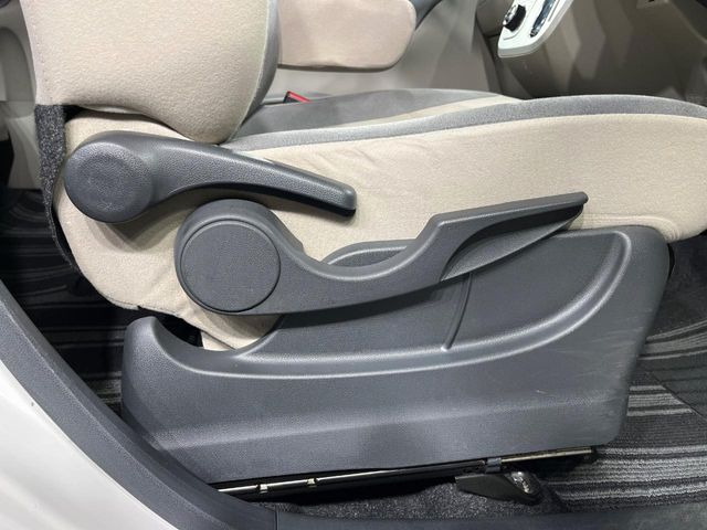 �y�V�[�g���t�^�[�z�V�[�g���ʂ̈ʒu���㉺�ɒ����ł���V�[�g���t�^�[�𑕔��B�啿�ȕ��������ȕ����œK�ȃh���C�r���O�|�W�V�����ŉ^�]�ł��܂��B