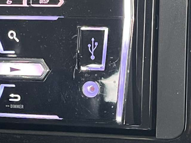 AUX�AUSB�ڑ��\!