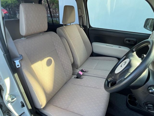 �^�]�ȃV�[�g���͎g�p�������Ȃ��A�ǍD�ȏ�ԂƂȂ��Ă��܂��B���J�Ɏg���Ă������Ƃ��悭�킩��܂��ˁB