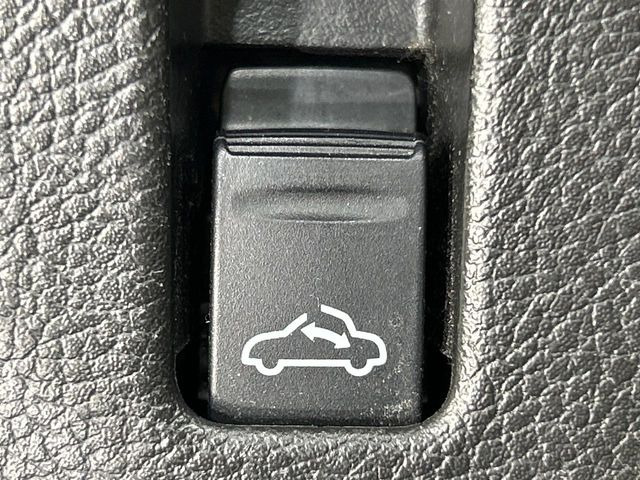 �y�I�[�v���J�[�z���̉����y���݂Ȃ�������I�ȃh���C�u���y���ނ��Ƃ��o����g�p�ł���I�[�v���d�l�ƕ��i�d�l�ƋC���ɂ���ĕ������̂ŗl�X�ȋC���ł̂��g�p�ɍœK�ȑ����ł���