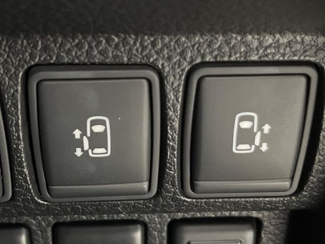 �y�����p���[�X���C�h�h�A�z�X�}�[�g�L�[��^�]�Ȃ̃X�C�b�`�Ō�ȗ����X���C�h�h�A�̊J���\���d��������͂����ăh�A���J����K�v�������A�����Ȃ��q�l�ł��ȒP�ɊJ���߂ł����K�ł���