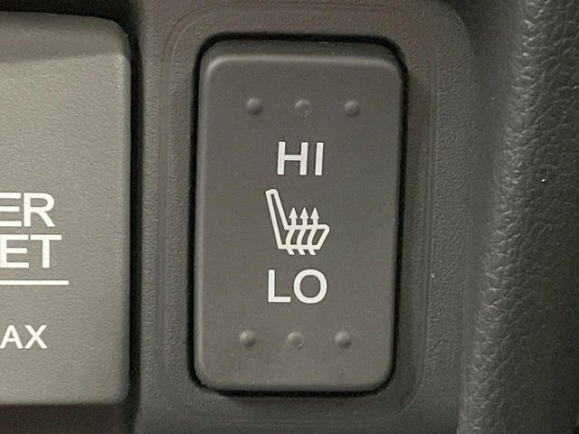 �y�V�[�g�q�[�^�[�z�������ɏd�󂷂�V�[�g�q�[�^�[!�G�A�R����葁�����܂��Ă����̂Ŋ�����̐l�����S�ł��ˁ�G�A�R���̉����͊������邩����A�Ƃ������ɂ����������߂ł��B