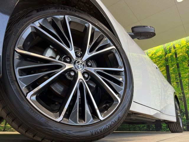 �y����19�C���`�A���~�z�C�[���z�O�ςɃ}�b�`���������A���~�z�C�[���𑕒����Ă���܂��B�e��ЊO�A���~�z�C�[����A�X�^�b�h���X�^�C�����戵�����Ă���܂��B���񂲑��k����������