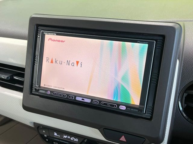 �y�i�r�Q�[�V�����z�g���₷���i�r�ŖړI�n�܂ł�������ē����Ă���܂��B�e��I�[�f�B�I�Đ��@�\���[�����Ă���A���Ԃ̉^�]������Ɋy�����Ȃ�܂�!!