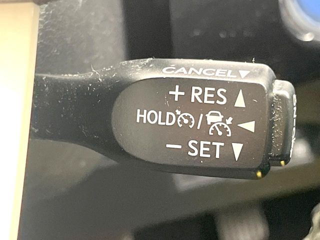 �y���[�_�[�N���[�Y�R���g���[���z�������H�ł̒��������s���y��!!�����ő��x��ۂN���[�Y�R���g���[�����A�Փˌy���V�X�e���ƘA�g���A�O���̎ԗ������m���ĎԊԂ�ۂ悤�ɑ��x���߂��Ă���܂�!!