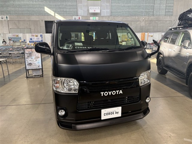 ハイエースバン