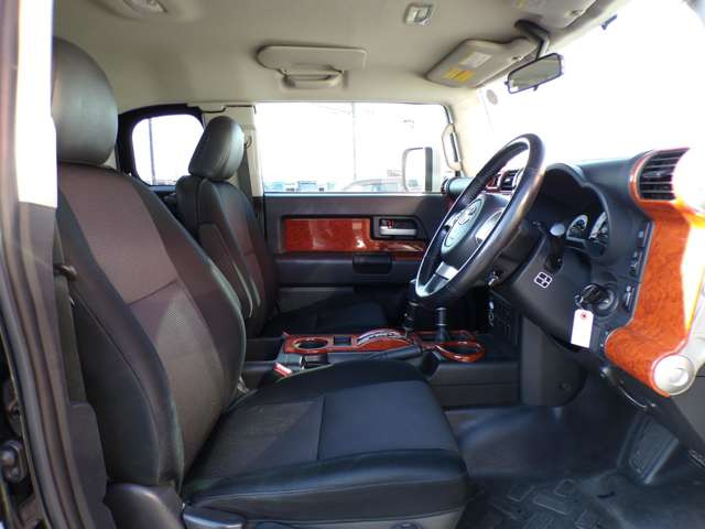 �����g�p�ԁE�f�B�[�[���E�y�g���b�N�E�L�����s���O�J�[�E�h���t�g�ԁE�����ԗ��E�ԃC�X�E�Ⓚ�ԁELPG�E�ړ��̔��ԁE�����W���E���ԁE�o�X�E�L�b�`���J�[�E���p�ԃn�C���[�t�E�d�C�����Ԃ̔̔������������܂�