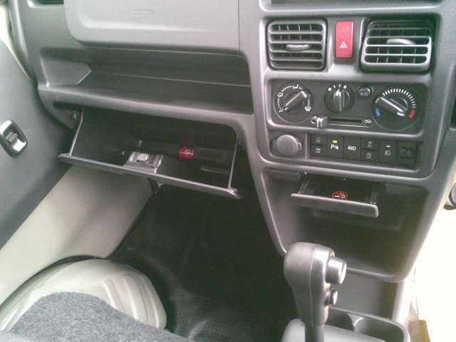 ���[�X�y�[�X���^�b�v���T�C�Y!�U�炩�肪���Ȏԓ��̐����ɖ𗧂��܂�!