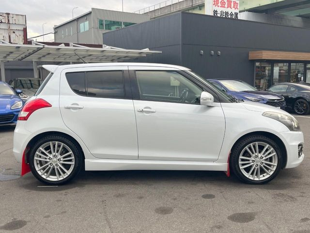 �������x�̃K���X�疌�ŝ����͂������A�㎿�ȃc���E����������B���O����_���J�����؂Ȉ��Ԃ�ی삵�A�F�����E�򉻂�h�~�B�u�e�X�v���b�V���R�[�g�v�A�u�e�v���~�b�T�R�[�g�v���炨�I�т��������܂��B