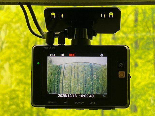 �y�h���C�u���R�[�_�[�z���S�E���S�ȃJ�[���C�t�ɕK�{�̃h���C�u���R�[�_�[�𑕔�!���s���͂������A������^�]�⎖�̂ɑ��������ۂ̏󋵂��f���ŋL�^���A����̃��X�N�ɔ����܂��B