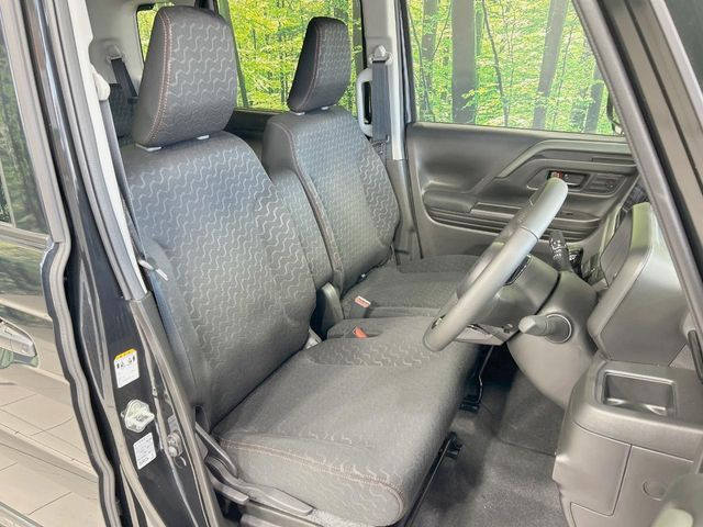 �^�]�Ȃ܂��ɂ͏\���ȃX�y�[�X������A�啿�ȕ��ł��������^�]���Ă�����������ł��B�L�X�Ƃ���2��ڃV�[�g�͋��Z���������A���S�n�����K!�F�B��Ƒ��Ƃ̂��o�����ɂ҂�����ł��B�x�r�[�V�[�g��`���C���h