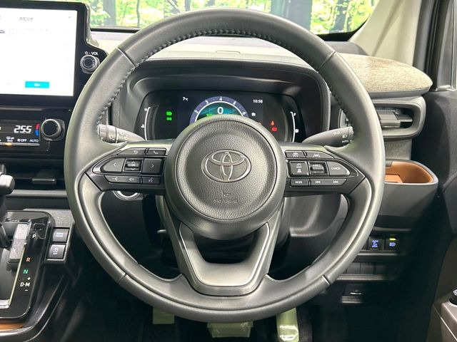 �y�����v�����X�e�A�����O�z�㎿�Ȋv���g�p���邱�ƂŁA��ɂ����������݂ƂĂ��^�]���₷���n���h���ł���