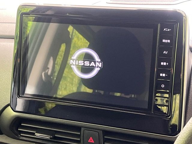 �y�����i�r�z�l�C�̏����i�r�𑕔����Ă���܂��B�i�r�̎g���₷���͂������A�I�[�f�B�I�@�\���[��!�L�����v�◷�s�͂������A�ʋ΂┃�����ȂǕ��i�̃h���C�u���y�����Ȃ�͂���