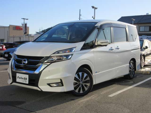 セレナ2.0 ハイウェイスター Vセレクション