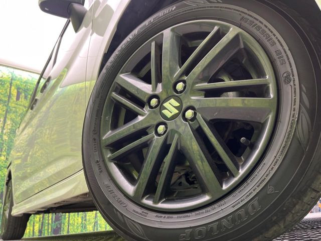 �y����15�C���`�A���~�z�C�[���z�O�ςɃ}�b�`���������A���~�z�C�[���𑕒����Ă���܂��B�e��ЊO�A���~�z�C�[����A�X�^�b�h���X�^�C�����戵�����Ă���܂��B���񂲑��k����������