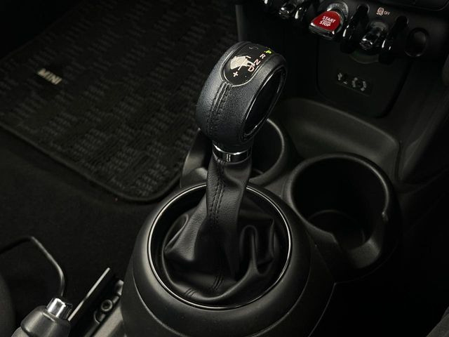 ��MT���[�h�t��AT:�ʏ�͎����ł����Ȃ���ϑ�(�M�A�`�F���W)���h���C�o�[�̑���ɂ���ĈӐ}�I�ɕς�����V�X�e���ł��B����w���i�̃h���C�u�����y���݂��������܂�!