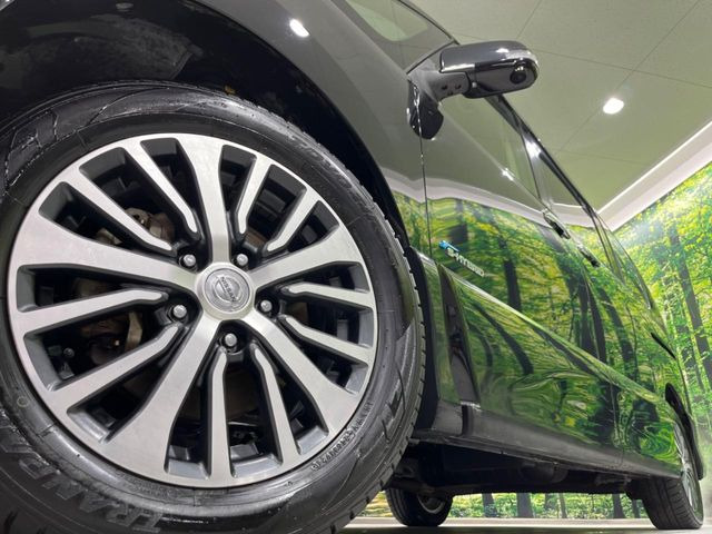 �y����16�C���`�A���~�z�C�[���z�O�ςɃ}�b�`���������A���~�z�C�[���𑕒����Ă���܂��B�e��ЊO�A���~�z�C�[����A�X�^�b�h���X�^�C�����戵�����Ă���܂��B���񂲑��k����������