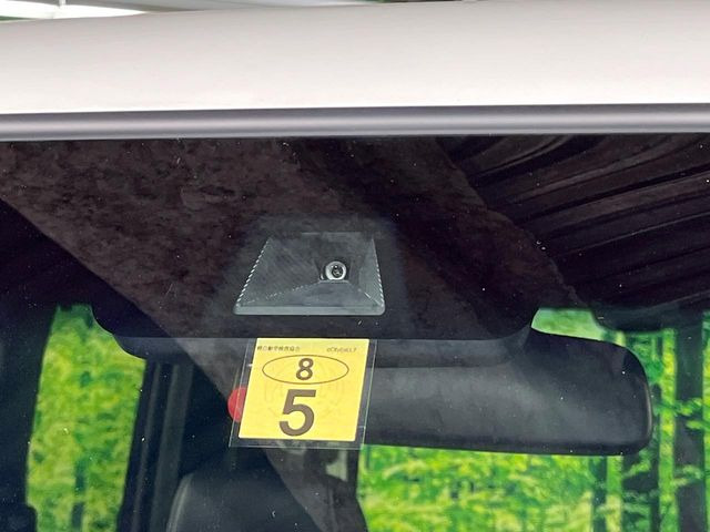 �y�z���_�Z���V���O�z���s���ɑO���̎ԗ�����F�����A�Փ˂������Ȏ��͌x��ƃu���[�L�ŏՓˉ���Ɣ�Q�y�����A�V�X�g�B�����S�Ƀh���C�u�����y���݂��������܂��B