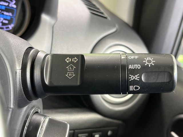 �y�I�[�g���C�g�z����̖��邳�ɉ����Ď����Ńw�b�h���C�g�̓_���E�������ł���@�\�ł�!���C�g�̕t���Y��E�����Y��Ȃǂ������Ȃ�A�J�̓���[���̑��s�����S!�g���l���ʉߎ����֗��ł��ˁ�