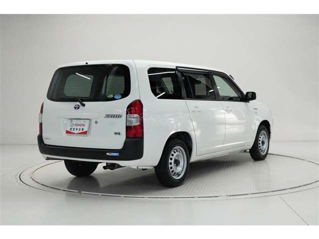 サクシードバンハイブリッド 1.5 UL-X