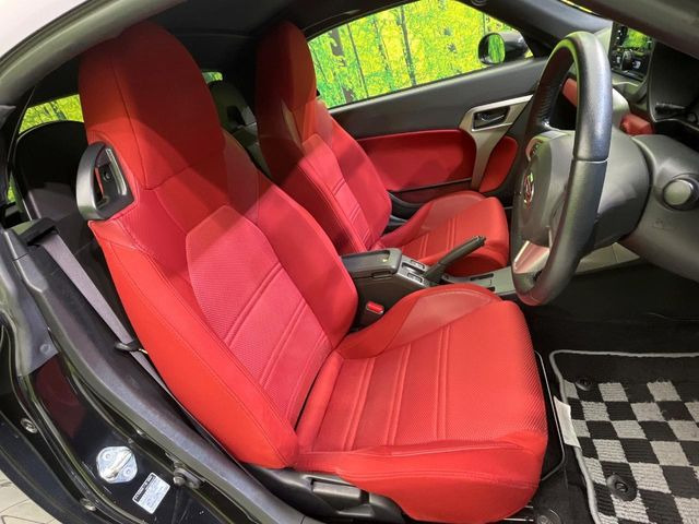 �^�]�ȃV�[�g���͎g�p�������Ȃ��A�ǍD�ȏ�ԂƂȂ��Ă��܂��B���J�Ɏg���Ă������Ƃ��悭�킩��܂��ˁB