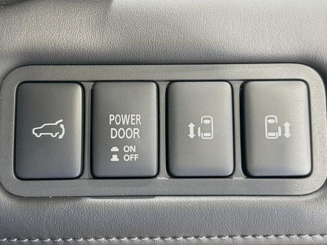 �y�����p���[�X���C�h�h�A�z�X�}�[�g�L�[��^�]�Ȃ̃X�C�b�`�Ō�ȗ����X���C�h�h�A�̊J���\���d��������͂����ăh�A���J����K�v�������A�����Ȃ��q�l�ł��ȒP�ɊJ���߂ł����K�ł���