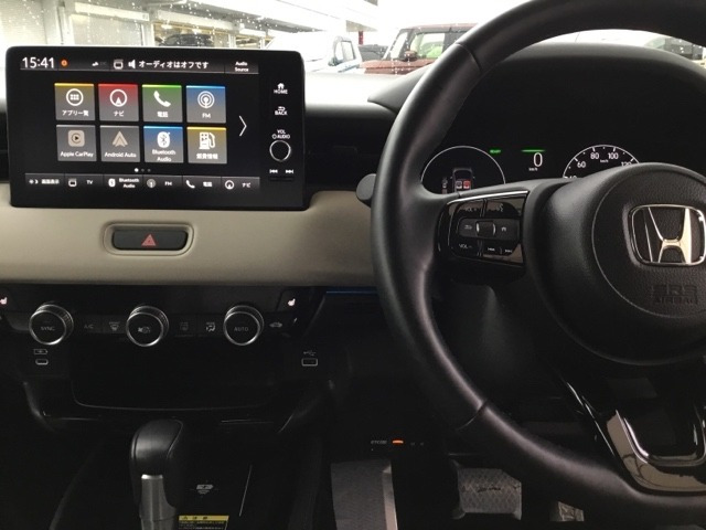 ヴェゼル1.5 e:HEV Z プレイパッケージ