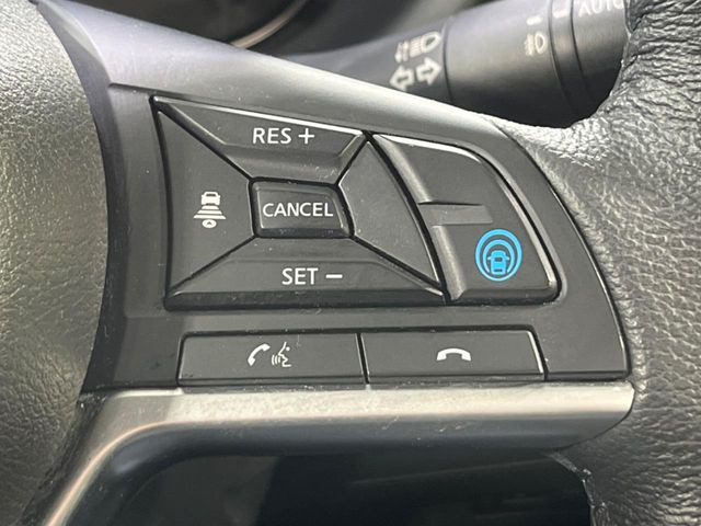 �y�v���p�C���b�g�z�������H�ł̒��������s���y��!!�a�؎��Ə��񑖍s�̃V�[���ŁA�A�N�Z���E�u���[�L�E�X�e�A�����O�������Ő��䂵�A�������^�]�̕��S���y�����Ă���܂���