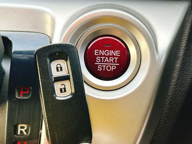 �y�X�}�[�g�L�[&�v�b�V���X�^�[�g�V�X�e���z�J�o����|�P�b�g�ɓ��ꂽ�܂܃h�A�̊J���ł��A�����^�b�`�Ŋy�X�G���W�����������܂���