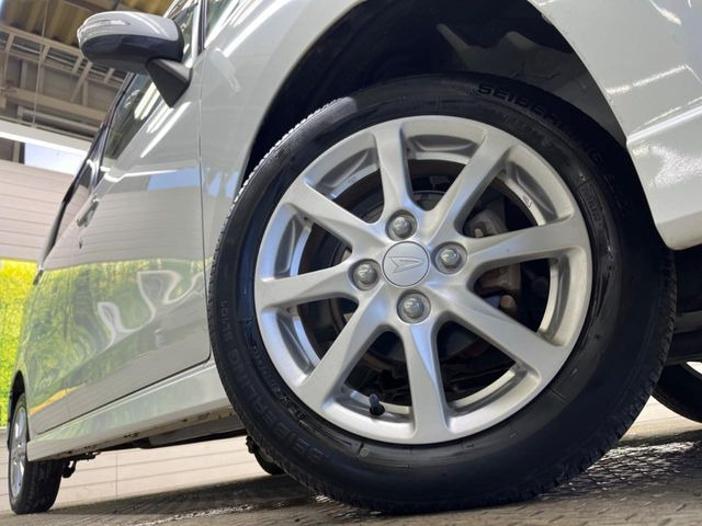 �y����14�C���`�A���~�z�C�[���z�O�ςɃ}�b�`���������A���~�z�C�[���𑕒����Ă���܂��B�e��ЊO�A���~�z�C�[����A�X�^�b�h���X�^�C�����戵�����Ă���܂��B���񂲑��k����������