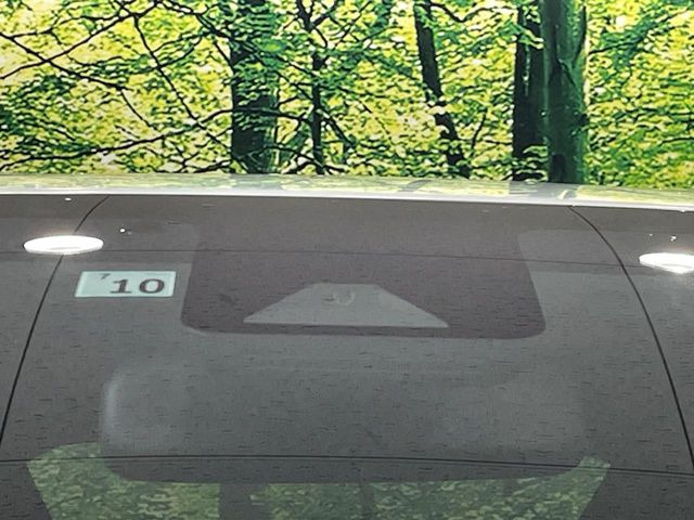 �y�v���N���b�V���Z�[�t�e�B�z�O���̎ԗ��������m���A�Փ˂������Ȏ��͌x��Œ��ӂ𑣂��A�u���[�L�𓥂ޗ͂��T�|�[�g�B�u���[�L�𓥂߂Ȃ������ꍇ�͏Փ˔�Q�y���u���[�L���쓮�A�Փˉ�����T�|�[�g���܂��B