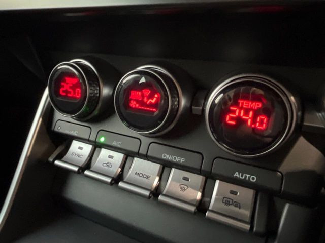 �y���E�Ɨ��^�t���I�[�g�G�A�R���z�^�]�ȂƏ���Ȃł��ꂼ�ꂨ�D�݂̉��x�ɐݒ�\�B����҂ɂ��z�������A���K�ȋ󒲂����͂��v���܂��B