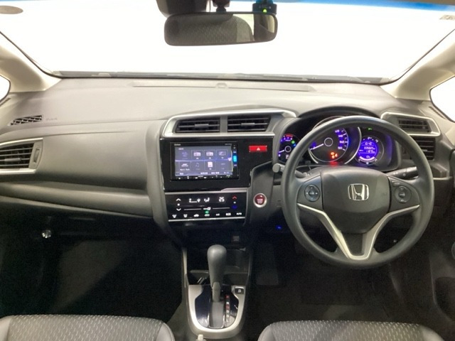 フィット1.3 13G Lパッケージ ファインエディション