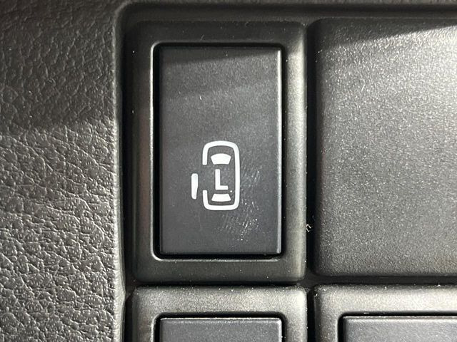 �y�p���[�X���C�h�h�A�z�X�}�[�g�L�[��^�]�Ȃ̃X�C�b�`�ŃX���C�h�h�A�̊J���\���d��������͂����ăh�A���J����K�v�������A���������q�l�ł��A�d���ו��������Ă��鎞�����N�ɊJ���߂ł��܂���