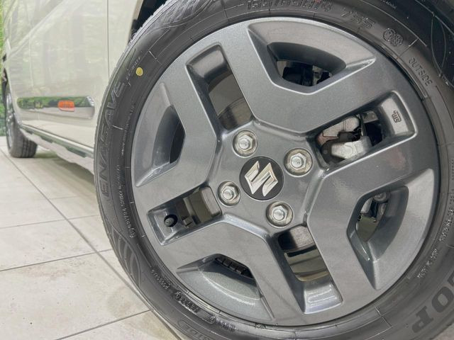 �y����14�C���`�A���~�z�C�[���z�O�ςɃ}�b�`���������A���~�z�C�[���𑕒����Ă���܂��B�e��ЊO�A���~�z�C�[����A�X�^�b�h���X�^�C�����戵�����Ă���܂��B���񂲑��k����������