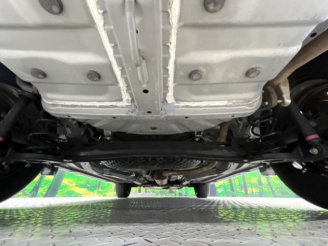 ����肪���ꂢ�Ȃ����ɁA�h�K���H�̎{�H���I�X�X���B�~��n��͂������A���ݕ��ɂ��Z���̕���A��Ń}�����E�E�B���^�[�X�|�[�c���������ɂ��D�]���������Ă���܂��B