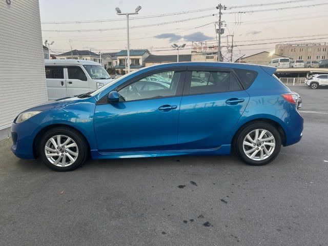 �������x�̃K���X�疌�ŝ����͂������A�㎿�ȃc���E����������B���O����_���J�����؂Ȉ��Ԃ�ی삵�A�F�����E�򉻂�h�~�B�u�e�X�v���b�V���R�[�g�v�A�u�e�v���~�b�T�R�[�g�v���炨�I�т��������܂��B